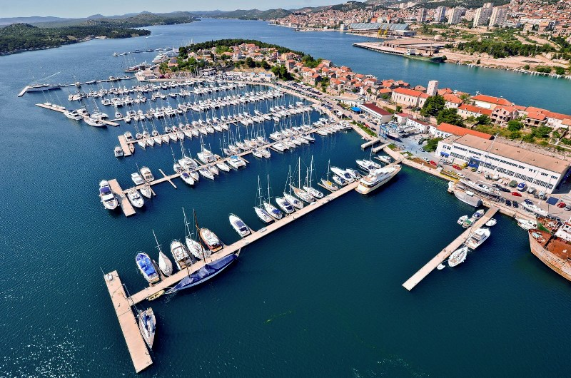 Marina Mandalina