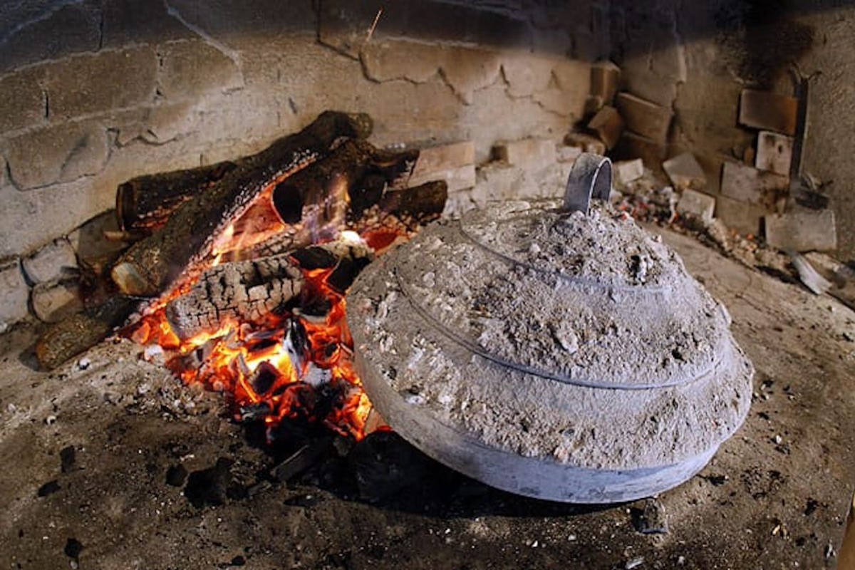 Peka over the fire